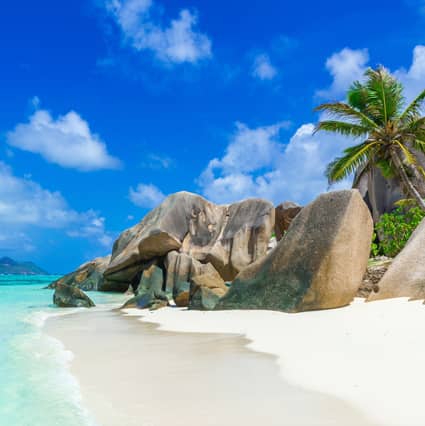 25 Best Clear Water Beaches In The World